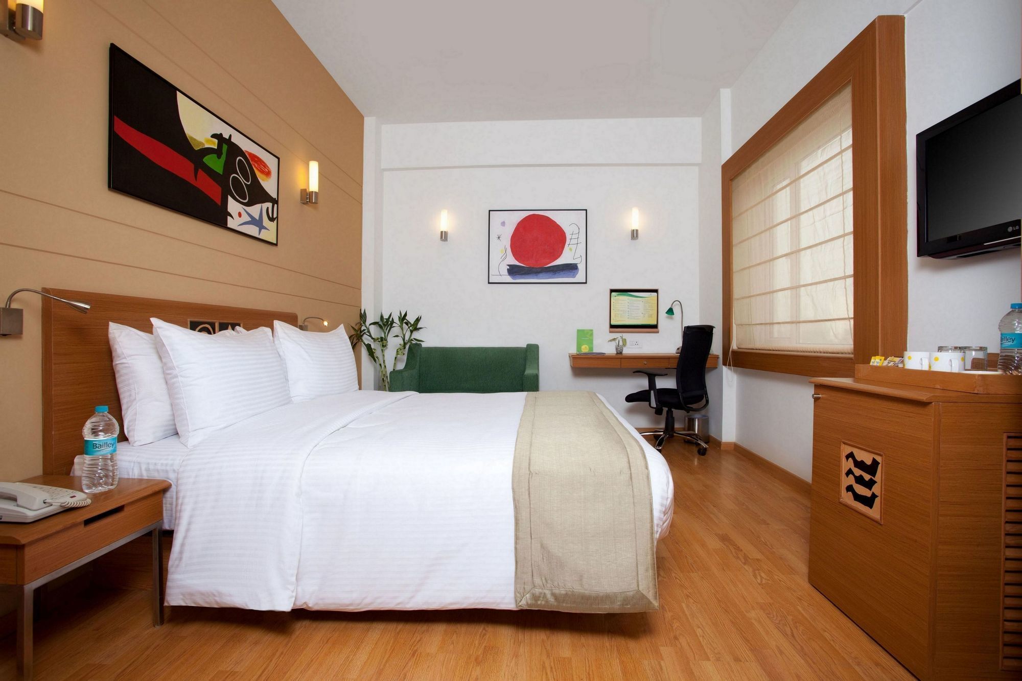 Lemon Tree Hotel Chandīgarh Quarto foto